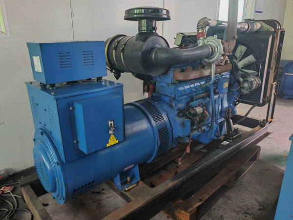 德阳100kW柴油发电机组使用多级机油有哪些优缺点？