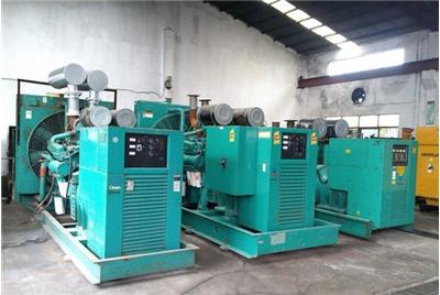 德阳如何判断汽油发电机组电瓶的使用寿命？